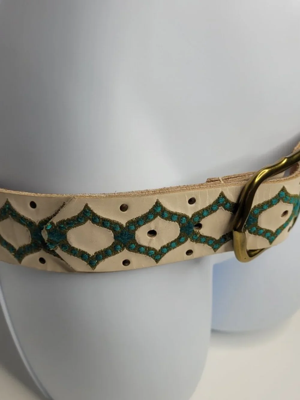 Lucky Brand cream green embraided geometric print western boho festival belt 30